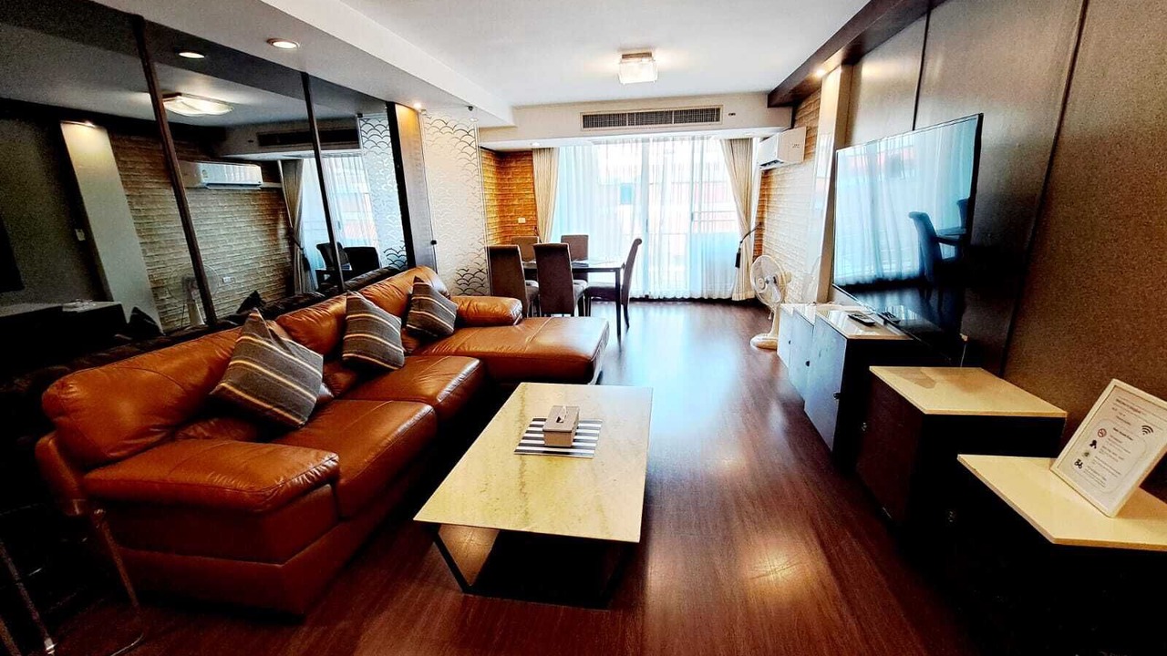 Photo of Livingroom in Khlong Toei Nuea