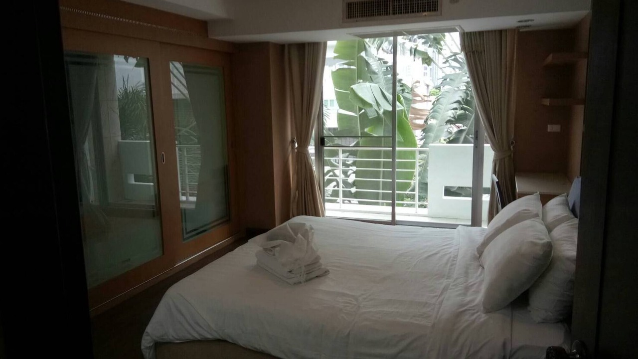 Photo of Bedroom in Khlong Toei Nuea
