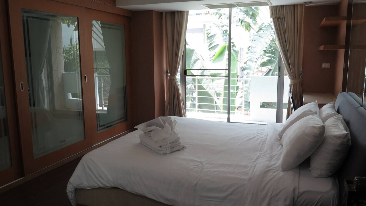 Photo of Bedroom in Khlong Toei Nuea