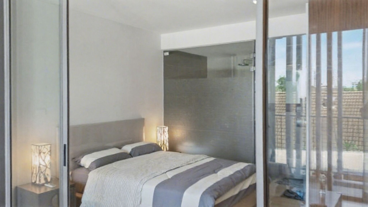 Photo of Bedroom in Khlong Tan Nuea