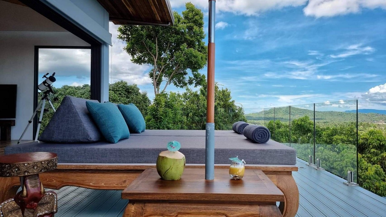 Photo of Patio Balcony in Hin Hong