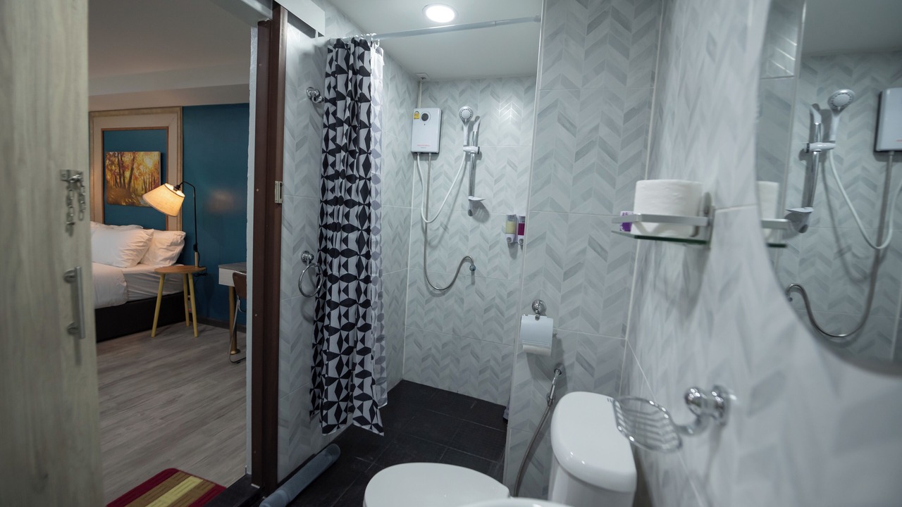 Photo of Bathroom in Makkasan