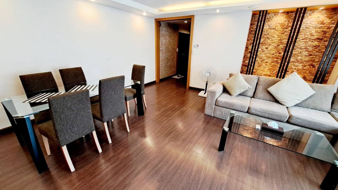 Photo of Livingroom in Khlong Toei Nuea