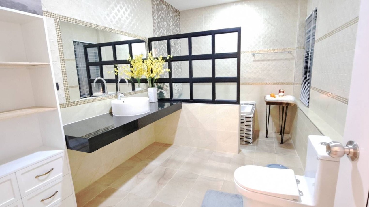 Photo of Bathroom in Nong Prue