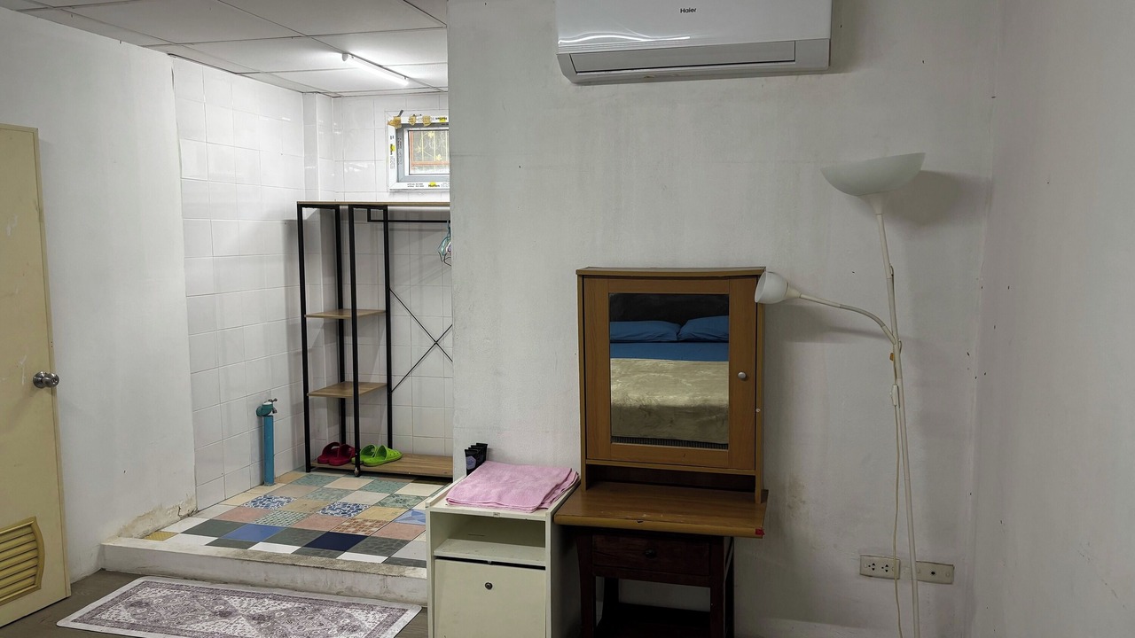 Photo of Bedroom in Phra Khanong