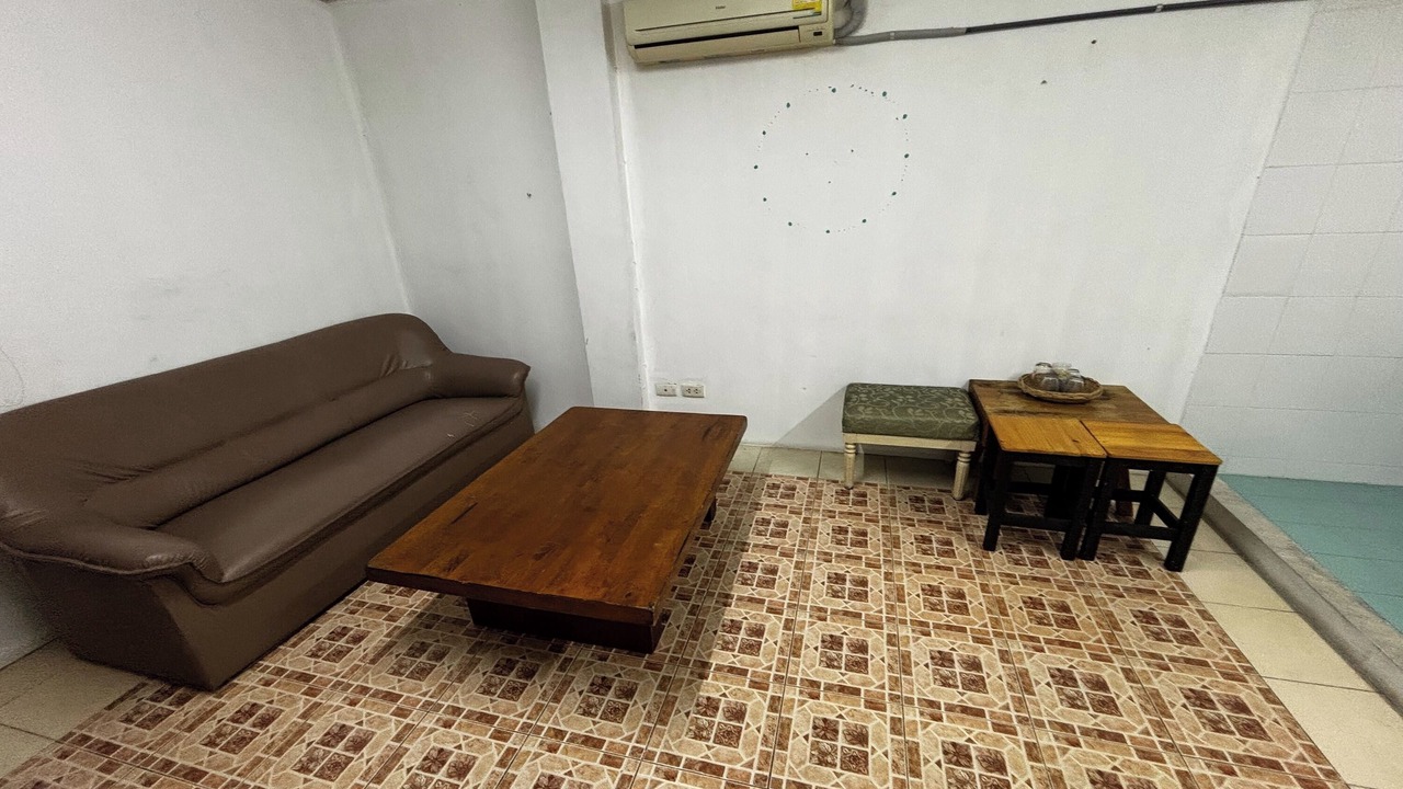 Photo of Bedroom in Phra Khanong