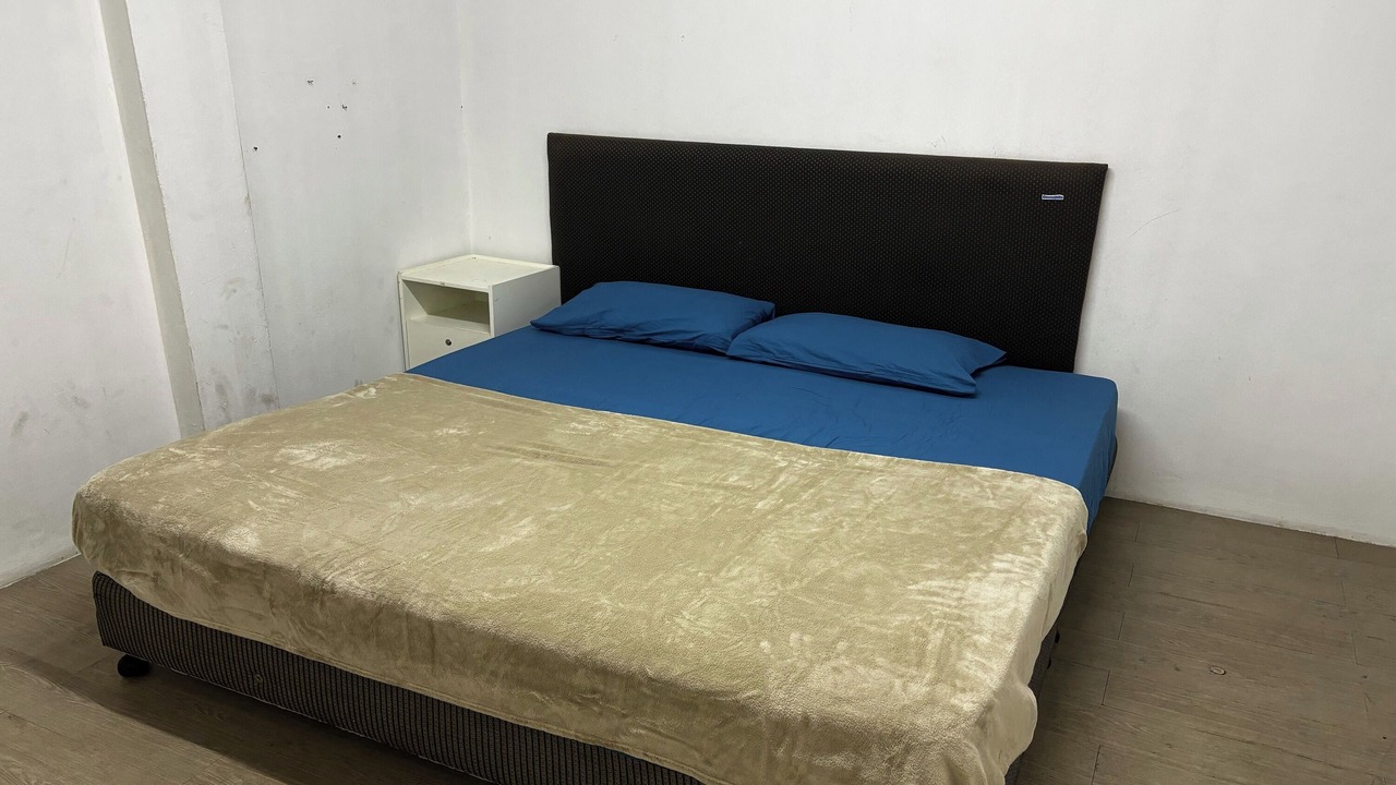 Photo of Bedroom in Phra Khanong