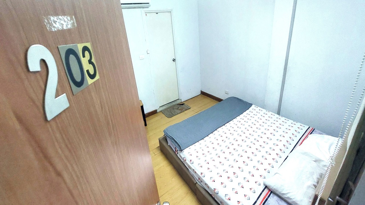 Photo of Bedroom in Phra Khanong