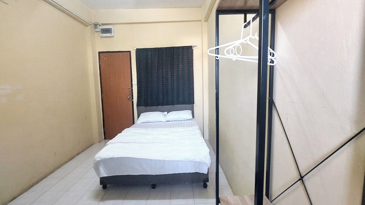Photo of Bedroom in Dok Mai