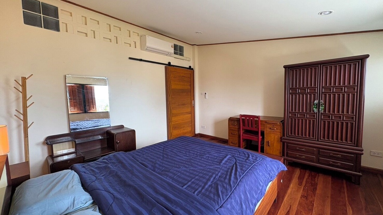 Photo of Bedroom in Saphli