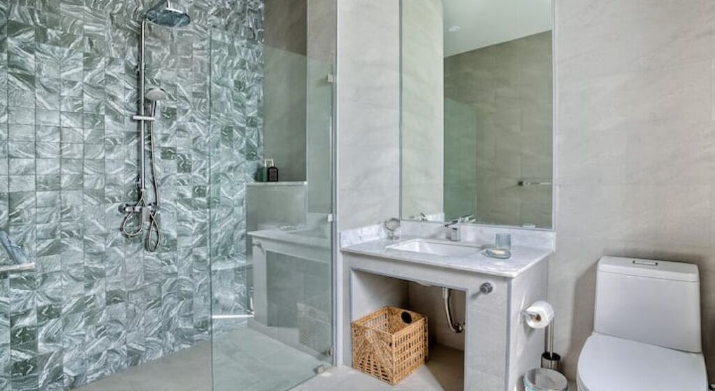 Photo of Bathroom in Haad Yao