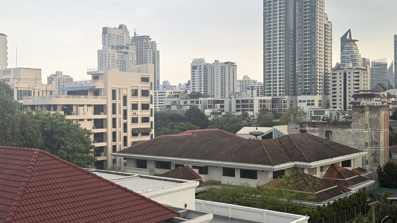 Photo of Others in Asoke