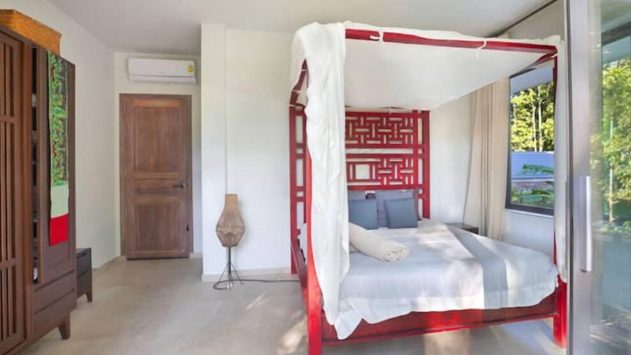 Photo of Bedroom in Haad Yao