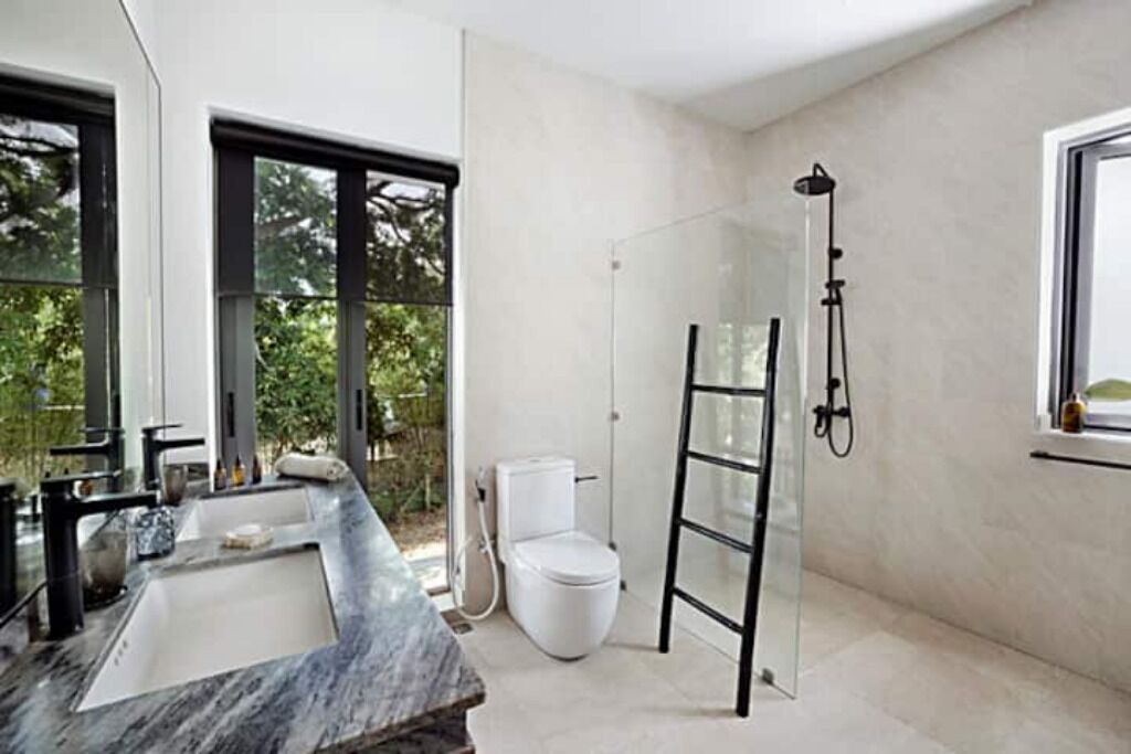 Photo of Bathroom in Haad Yao