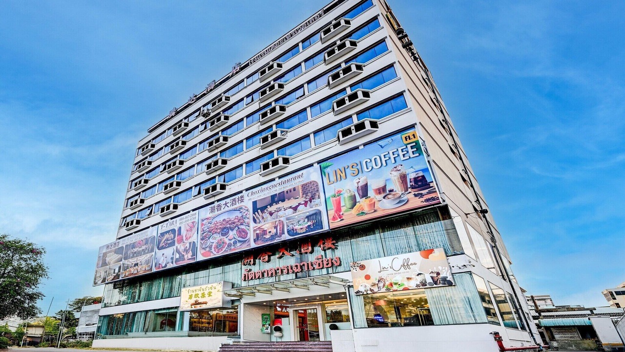Photo of Outdoor in Din Daeng