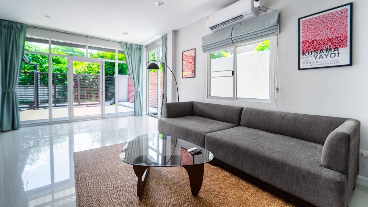 Photo of Livingroom in Ekkamai