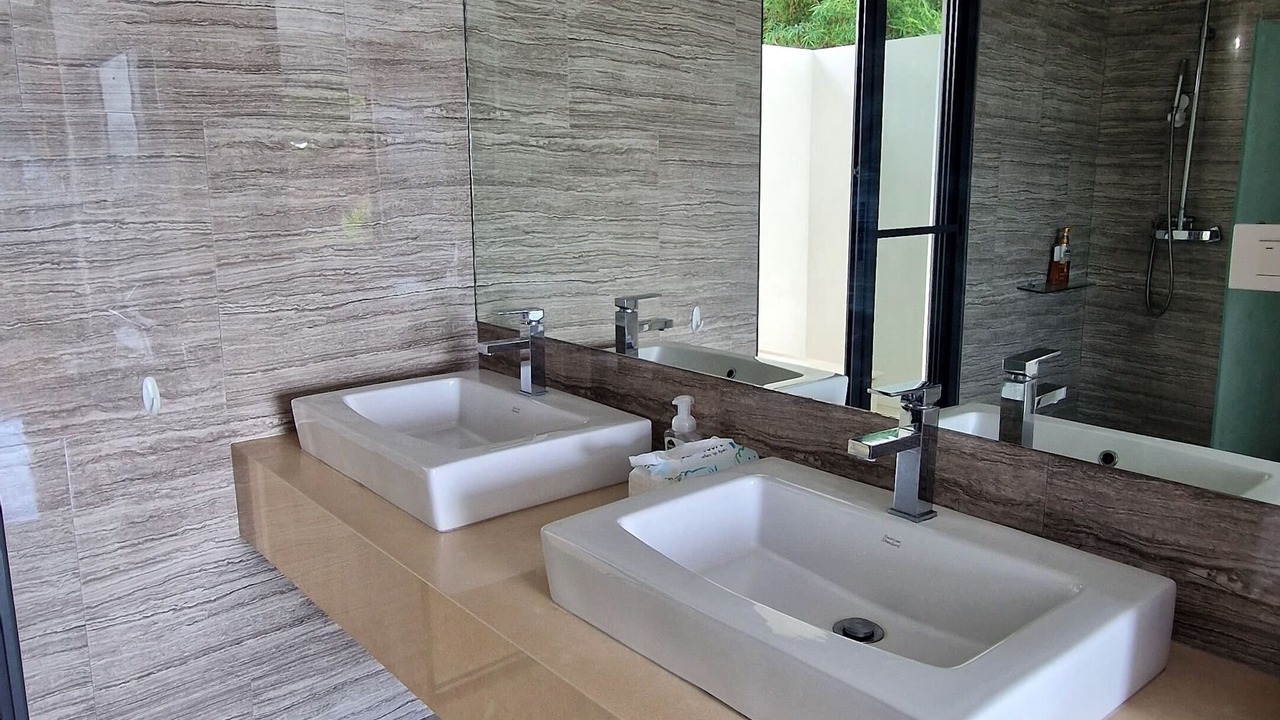 Photo of Bathroom in Mae Nam