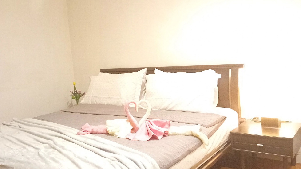 Photo of Bedroom in Khlong Toei