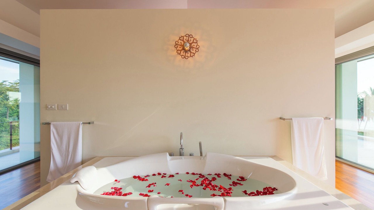 Photo of Bathroom in Taling Ngam