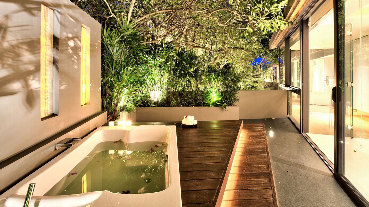 Photo of Outdoor in Taling Ngam