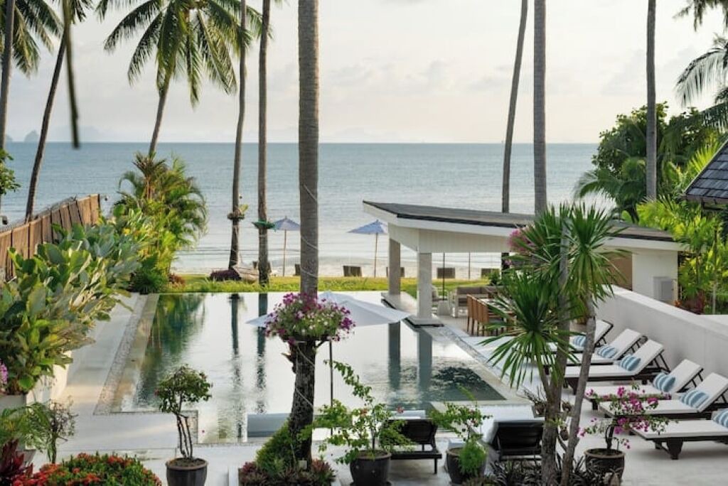 Photo of Outdoor in Lipa Noi