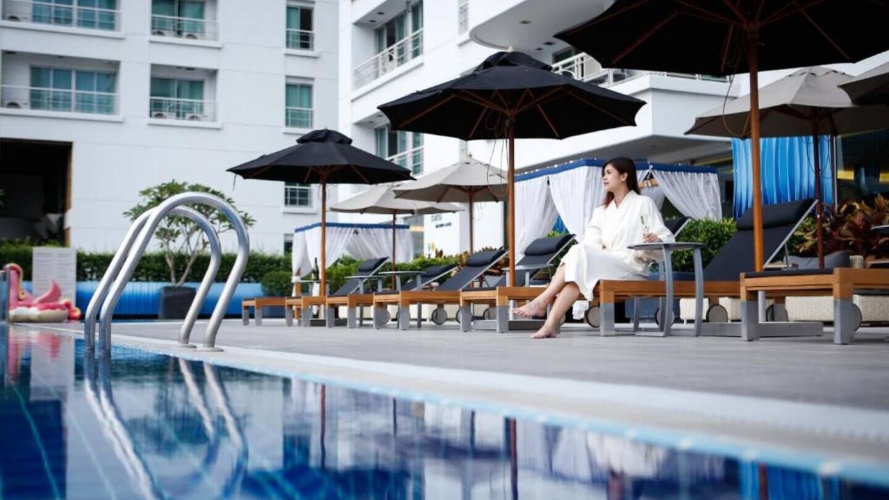 Photo of Outdoor in Bangkok Central Business District