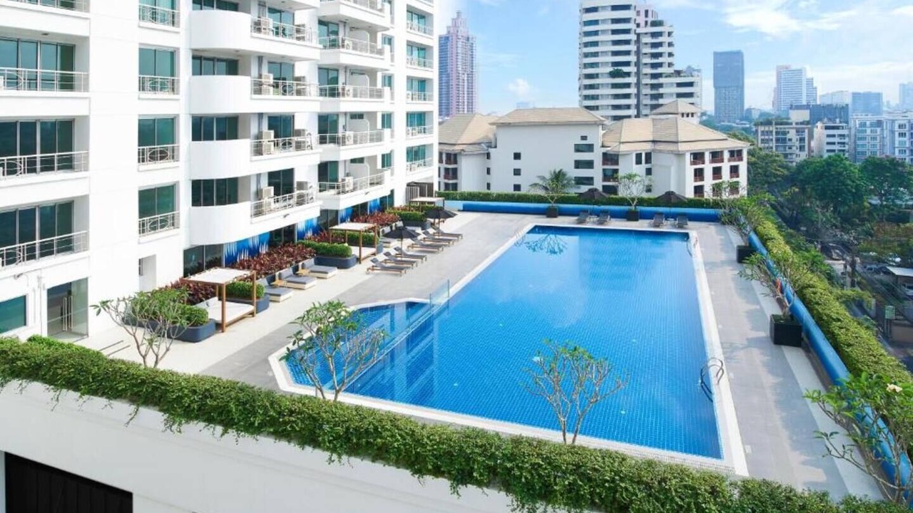 Photo of Outdoor in Bangkok Central Business District