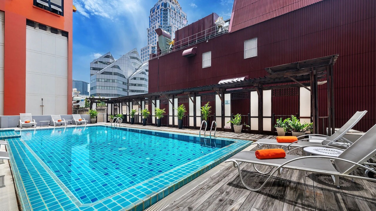 Photo of Outdoor in Thung Maha Mek