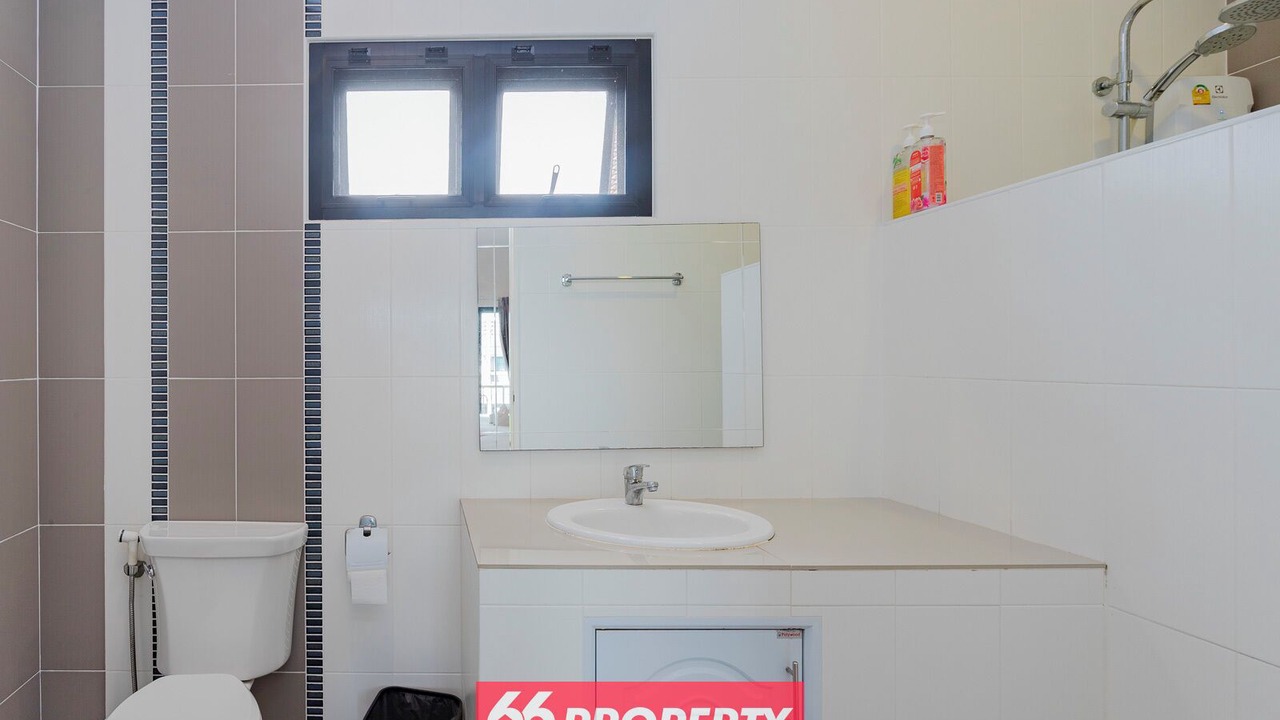 Photo of Bathroom in Nong Hoi