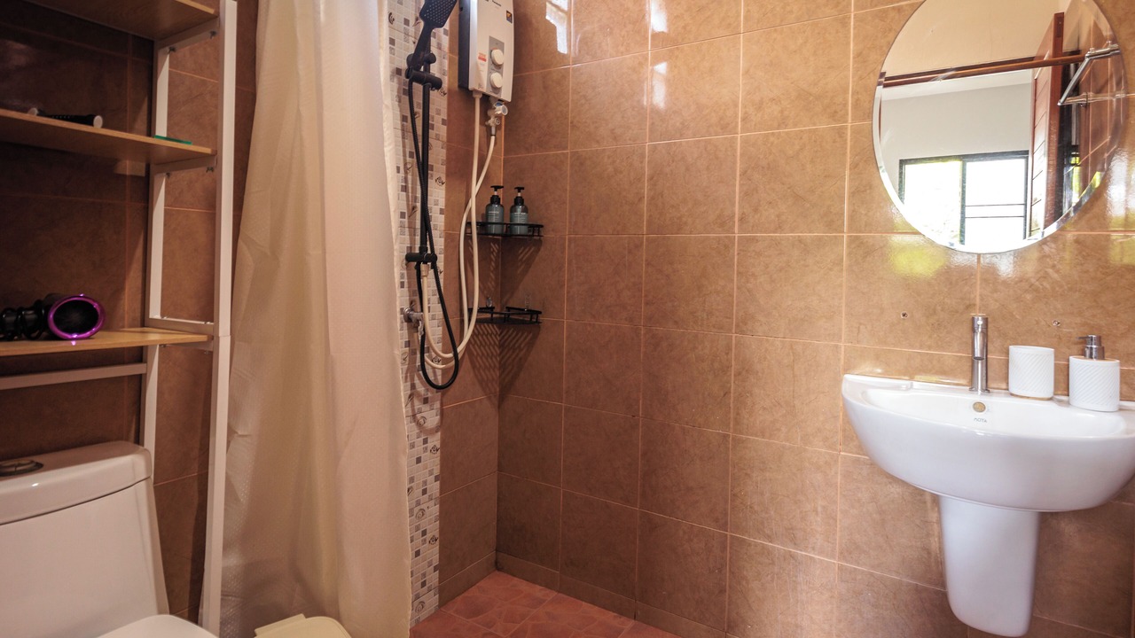 Photo of Bathroom in Thong Sala