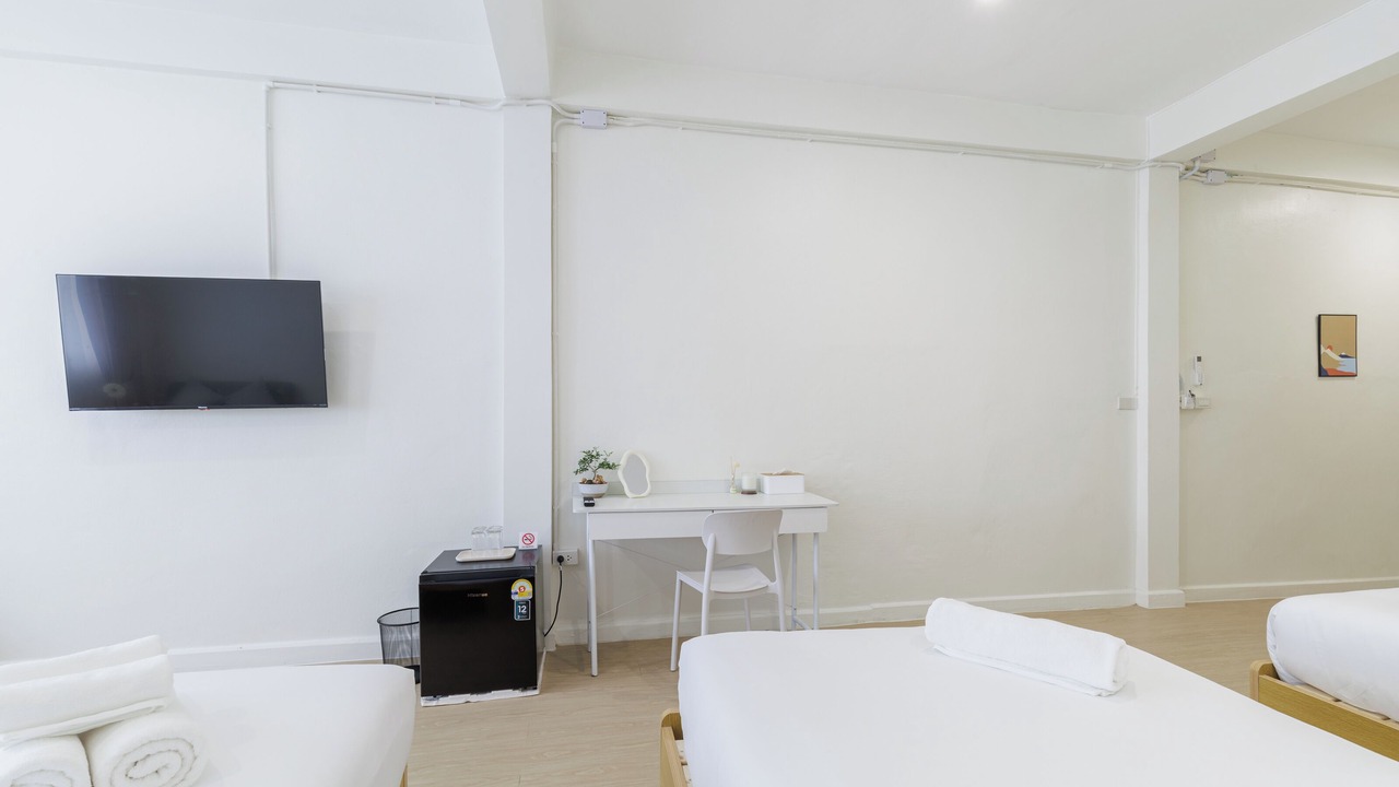 Photo of Bedroom in Phra Khanong