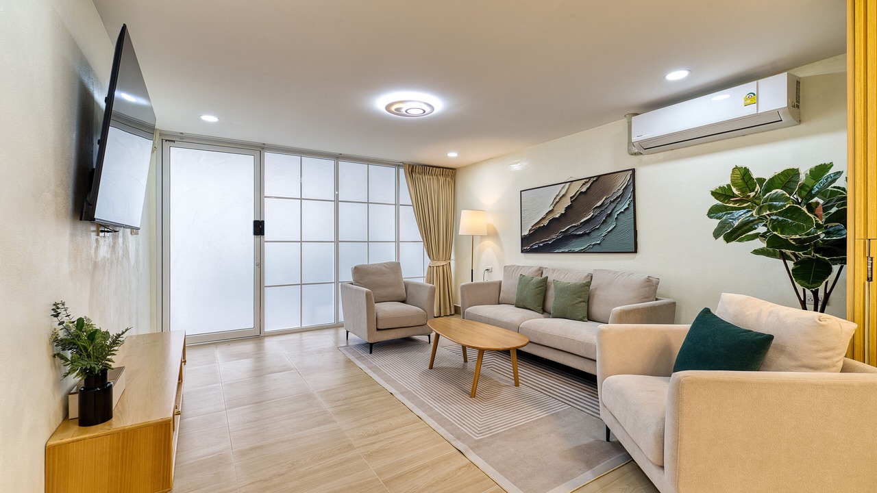 Photo of Livingroom in Makkasan