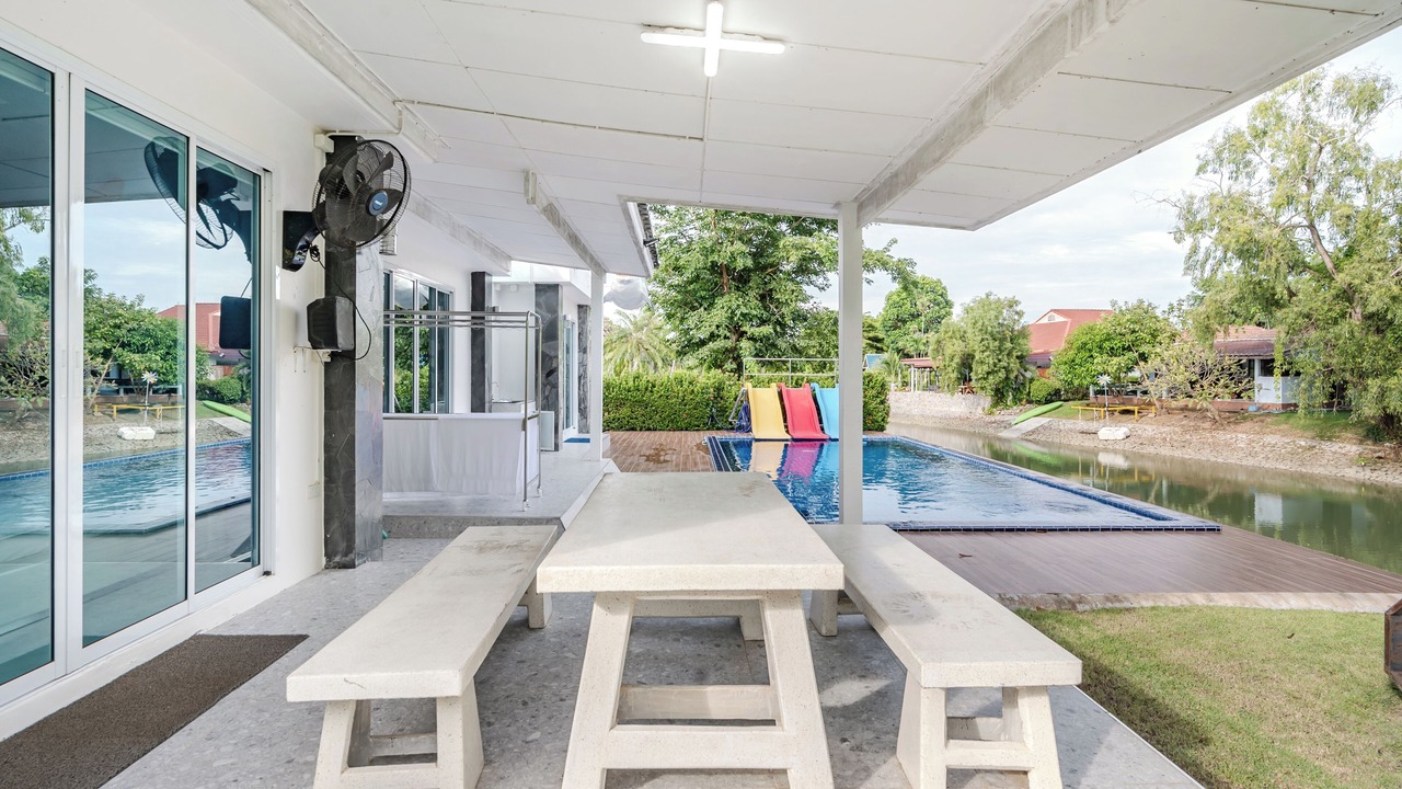 Photo of Outdoor in Kram