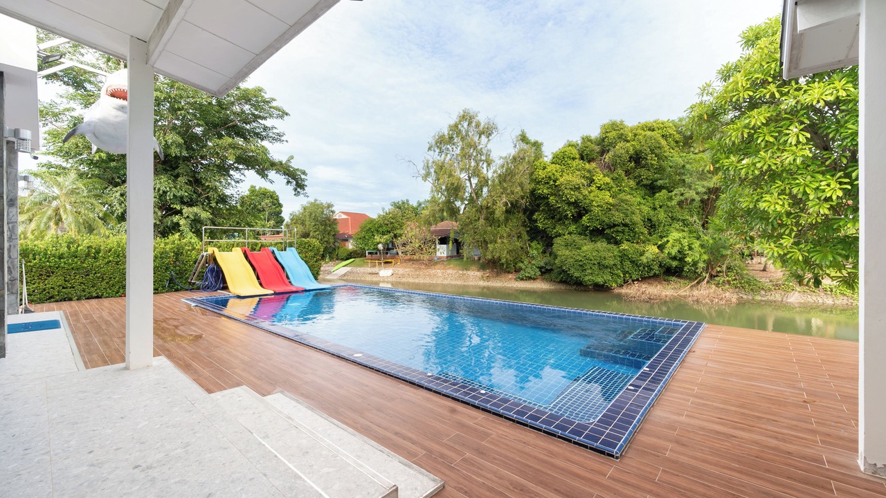 Photo of Outdoor in Kram