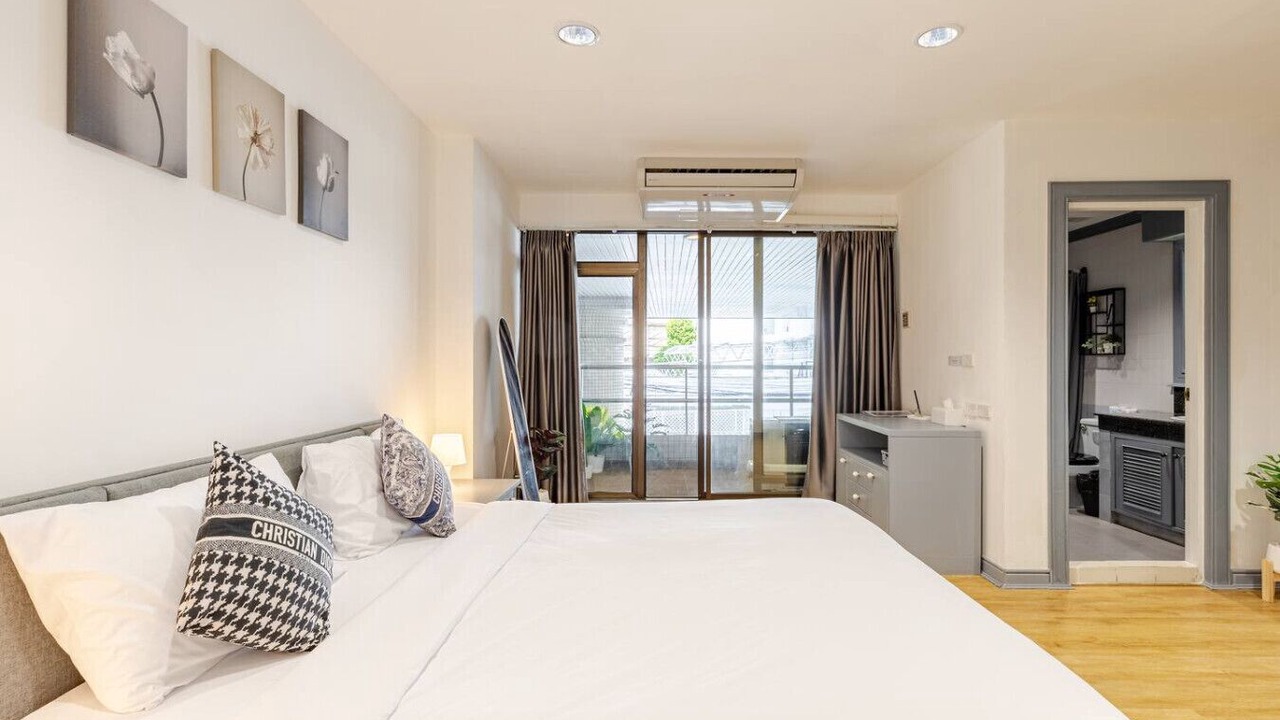 Photo of Bedroom in Ploenchit