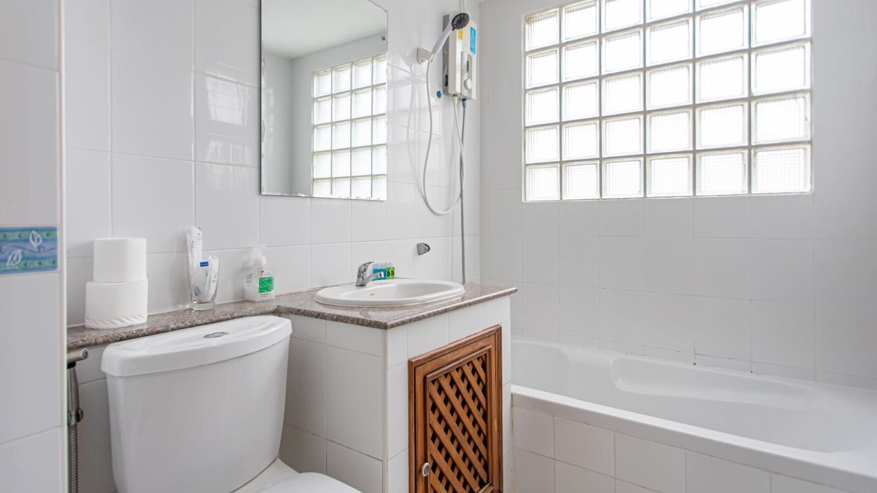Photo of Bathroom in Phahonyothin