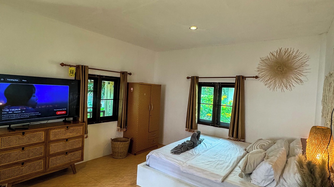 Photo of Bedroom in Srithanu