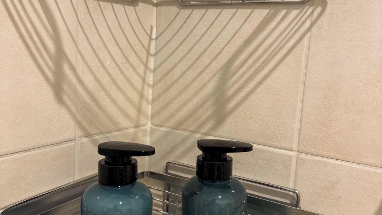 Photo of Bathroom in Srithanu