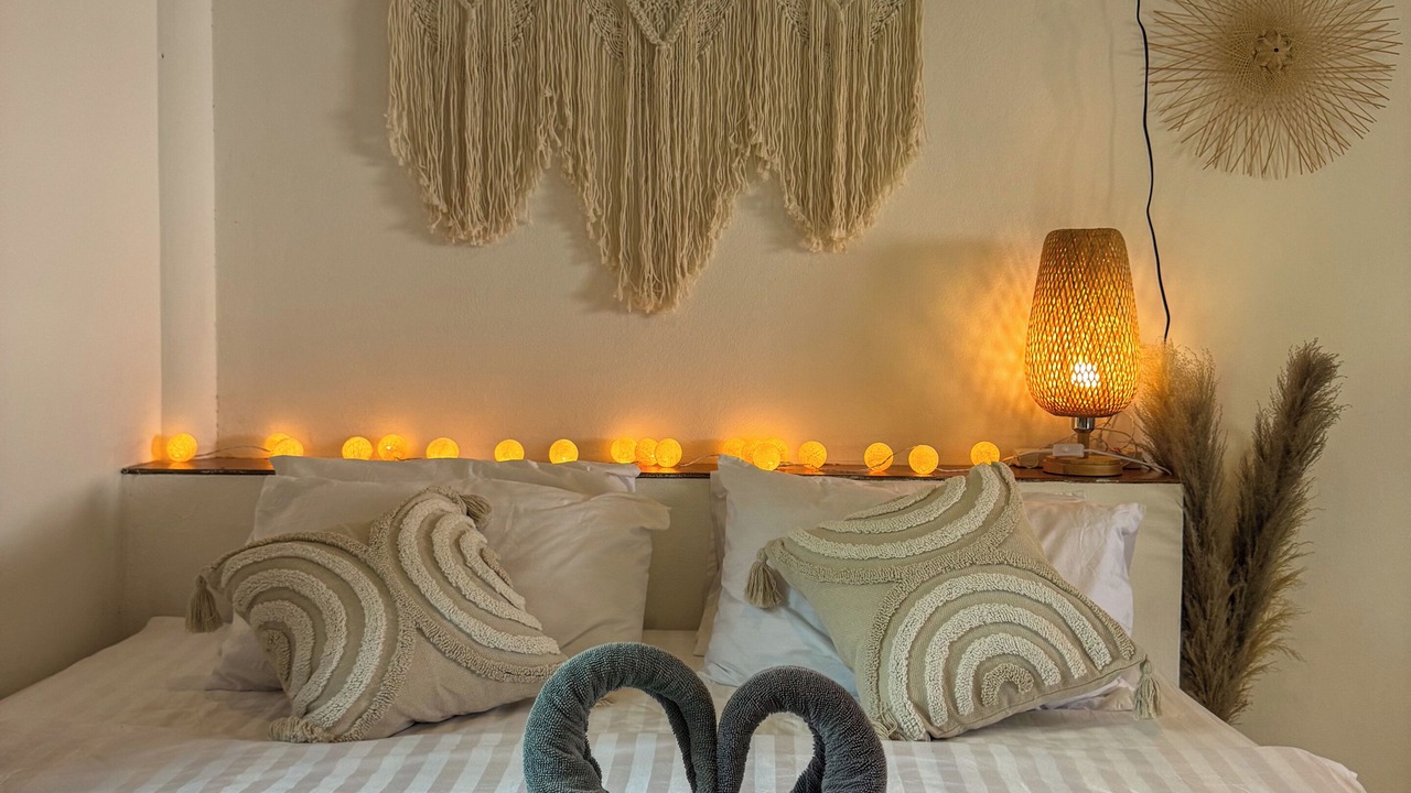 Photo of Bedroom in Srithanu