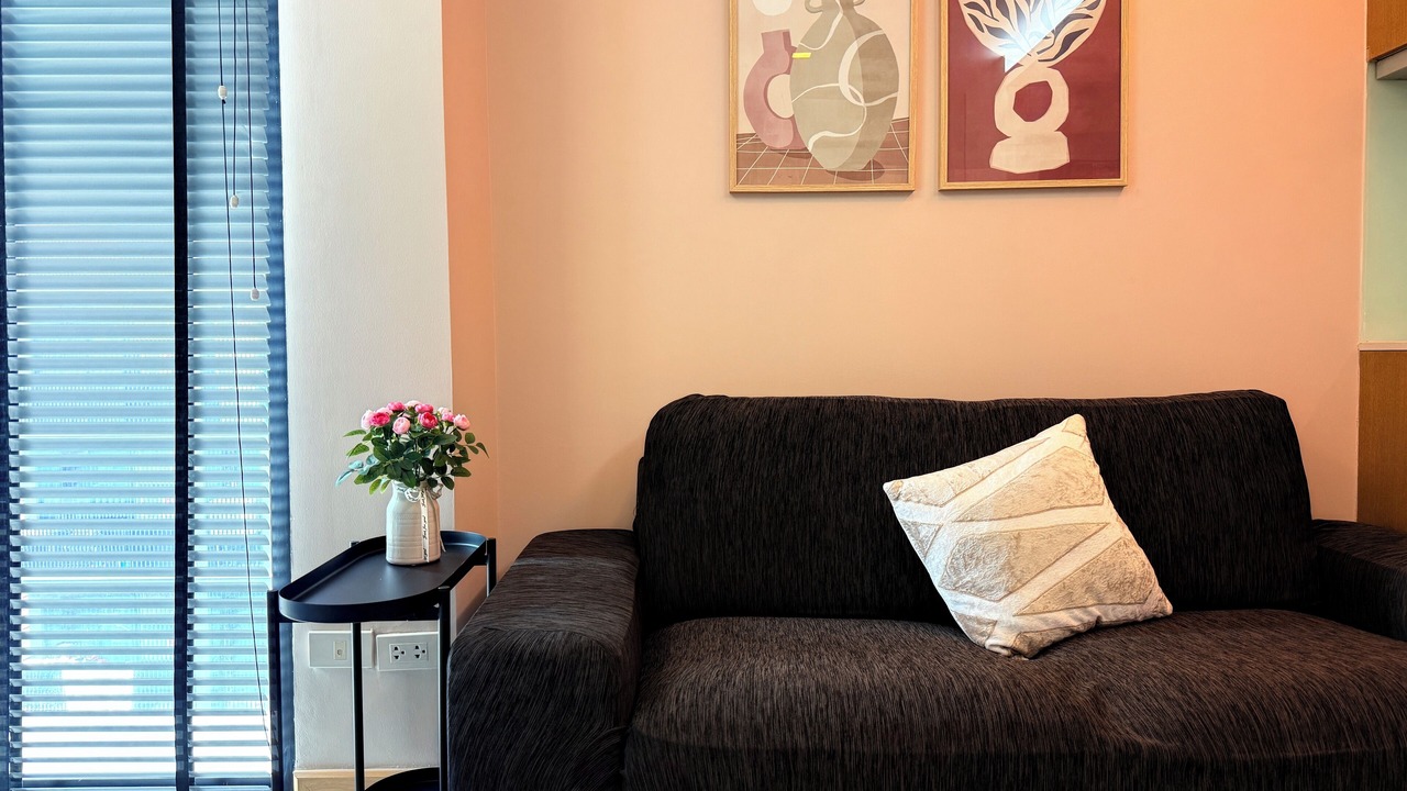 Photo of Livingroom in Chidlom