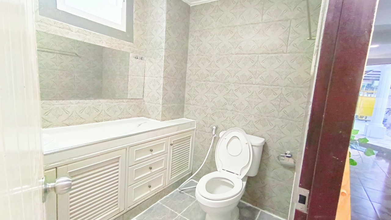 Photo of Bathroom in Suan Luang