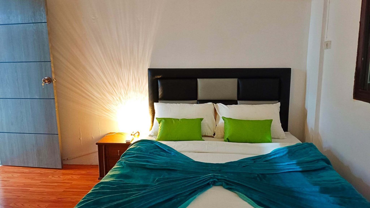 Photo of Bedroom in Phra Khanong