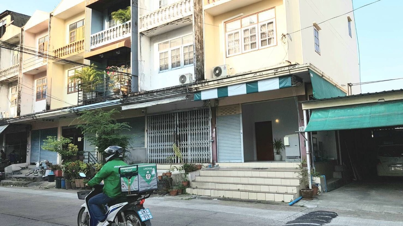 Photo of Outdoor in Bang Kapi