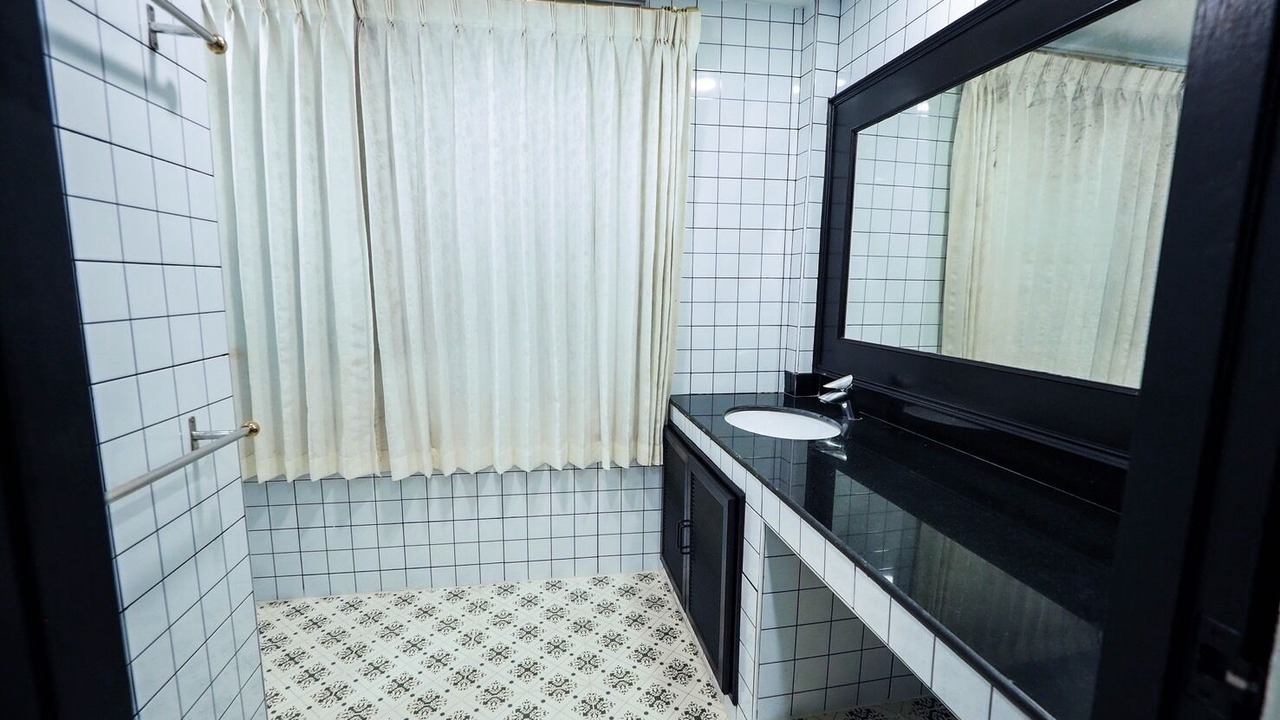 Photo of Bathroom in Sena Nikhom