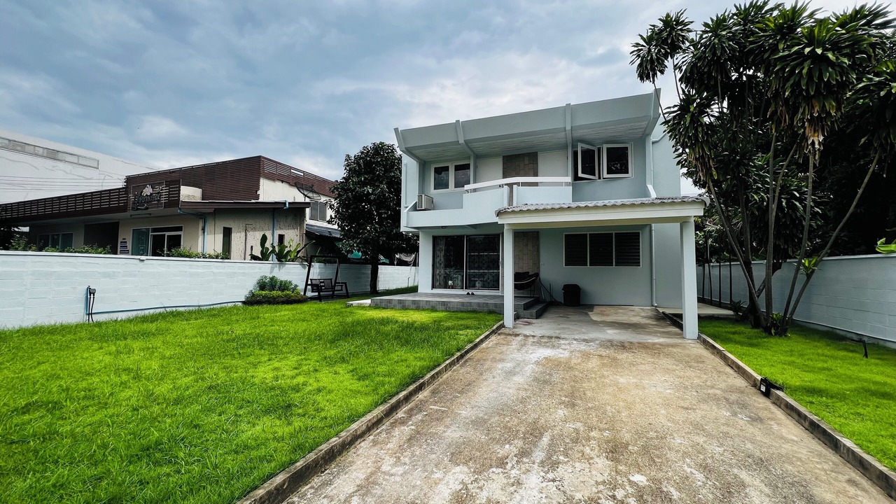 Photo of Outdoor in Suan Luang