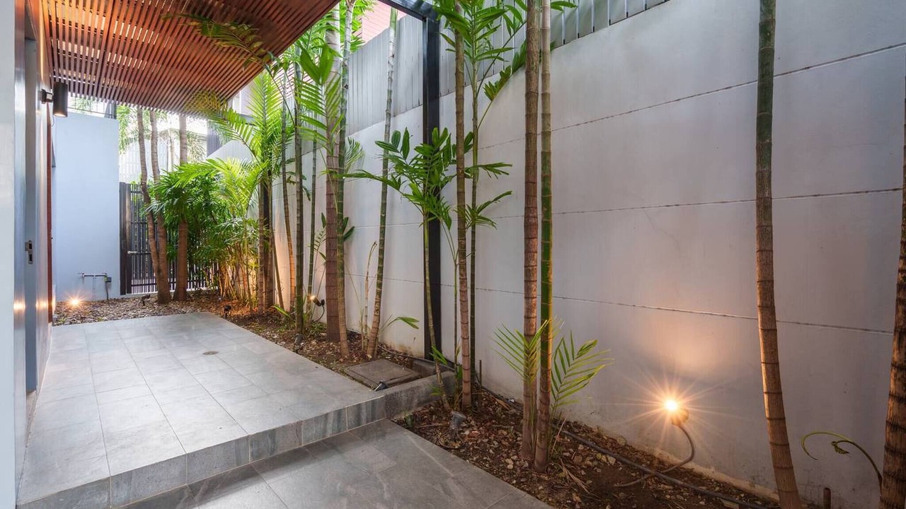 Photo of Outdoor in Khlong Tan Nuea