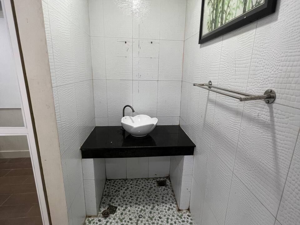 Photo of Bathroom in Mean Chey