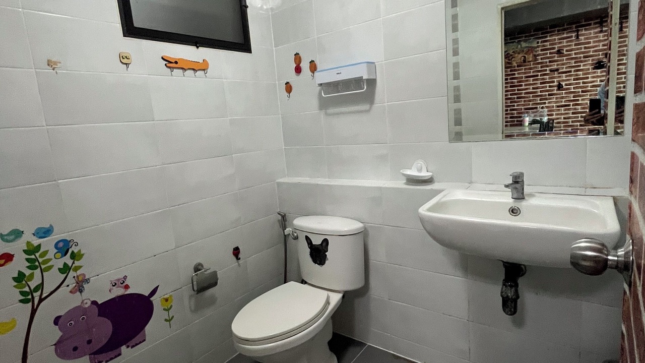 Photo of Bathroom in Pak Kret