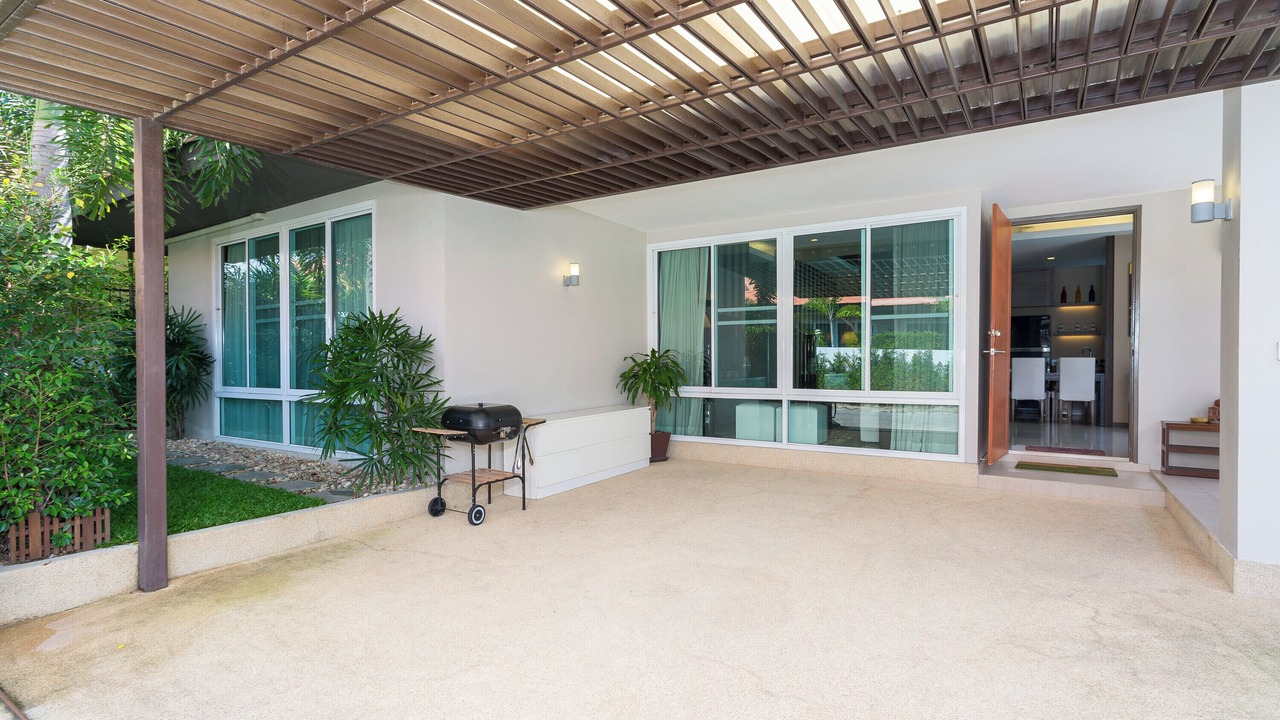 Photo of Patio Balcony in Na Kluea