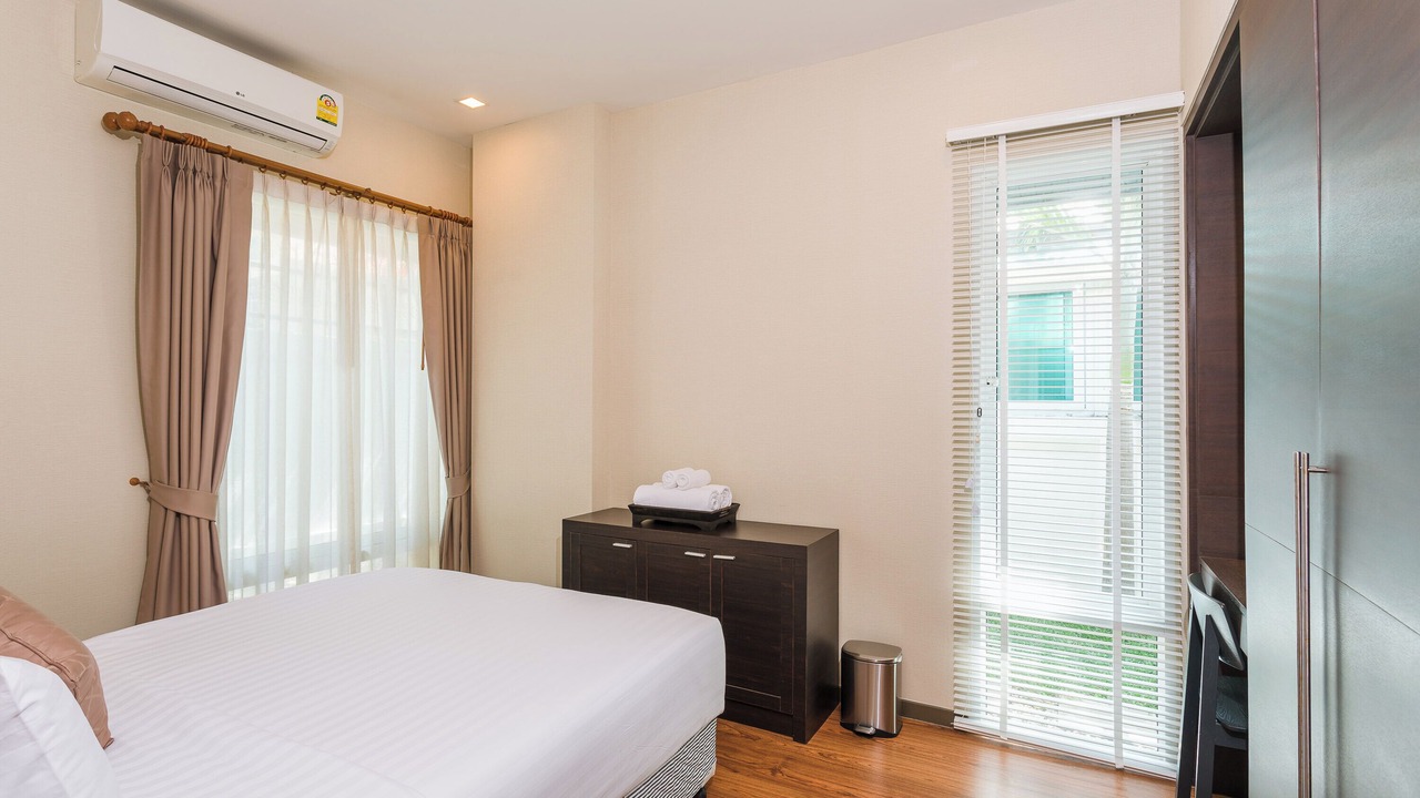 Photo of Bedroom in Na Kluea